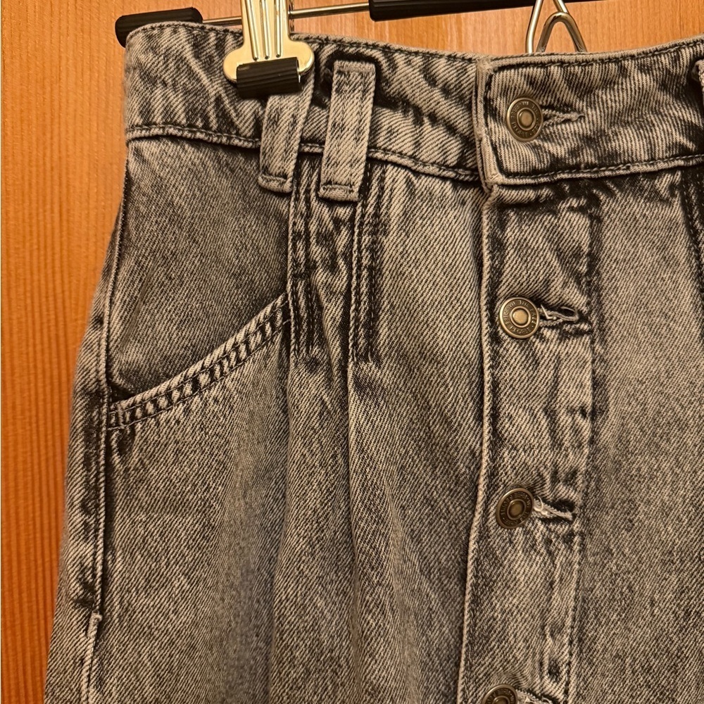 Free People Sidney Black washed denim midi skirt 25 NWOT - Picture 4 of 12